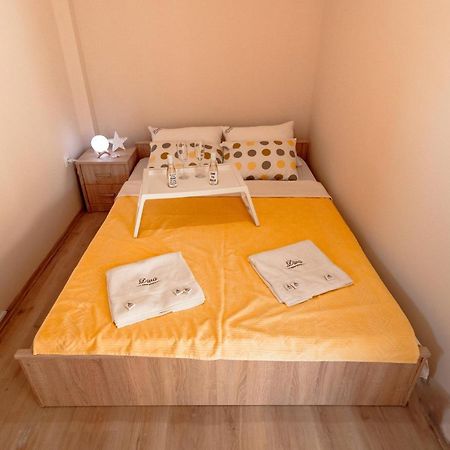 Diva Apartman Arandjelovac Bagian luar foto