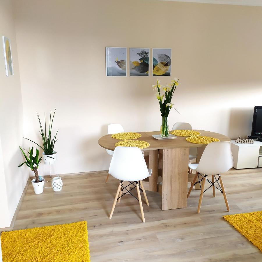 Diva Apartman Arandjelovac Bagian luar foto